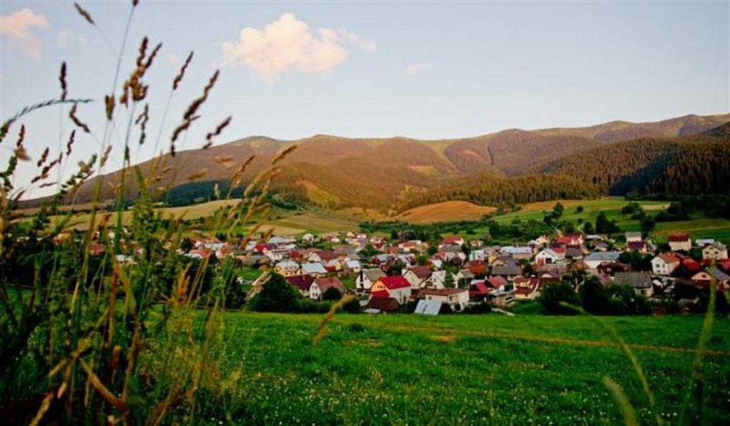 Penzion Baltazar Liptovska Luzna ภายนอก รูปภาพ